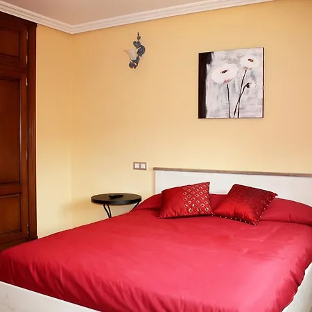 Vitium Deluxe Villa