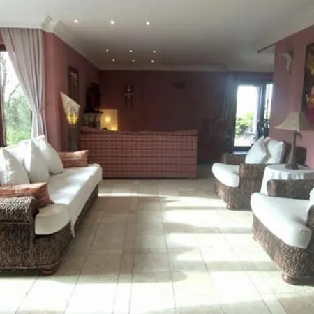 Vitium Deluxe Villa Toledo